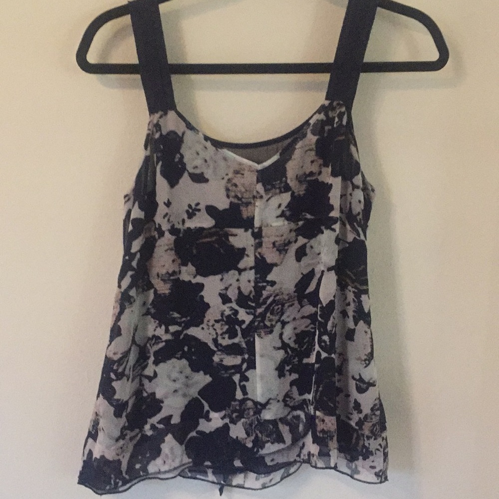 Gap tank blouse